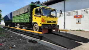 jembatan timbang portable kalimantan, harga jembatan timbang 60 ton, jual timbangan sawit, jual jembatan timbang riau, jual jembatan timbang kalimantan, jual jembatan timbang kapasitas 50 ton, jual jembatan timbang di jakarta, jembatan timbang,jembatan timbang digital, jembatan timbang terbaik, timbangan truk, jual jembatan timbang, jual timbangan truk, jual timbangan truk, harga jembatan timbang, harga timbangan truk